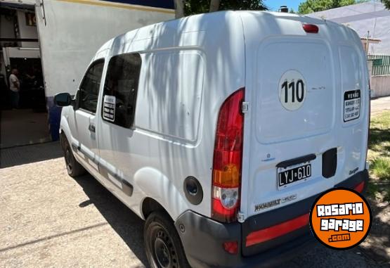 Utilitarios - Renault Kangoo 2012 GNC 200000Km - En Venta