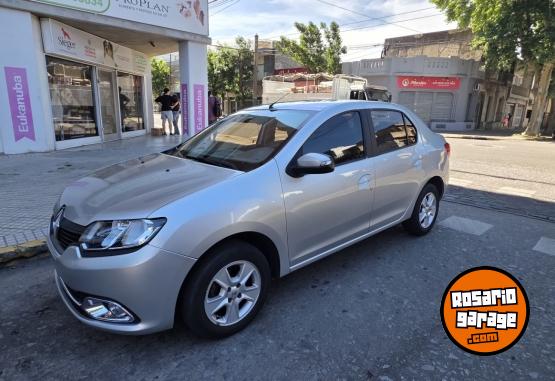 Autos - Renault Logan 2016 Nafta 87000Km - En Venta