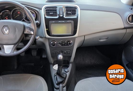 Autos - Renault Logan 2016 Nafta 87000Km - En Venta