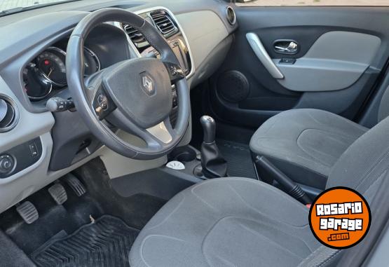 Autos - Renault Logan 2016 Nafta 87000Km - En Venta