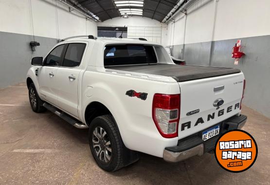 Camionetas - Ford Ranger Limited 3.2 2021 Diesel 70000Km - En Venta