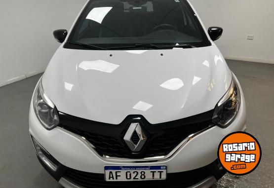 Autos - Renault CAPTUR ZEN 2,0 5P MT 2021 Nafta 57999Km - En Venta
