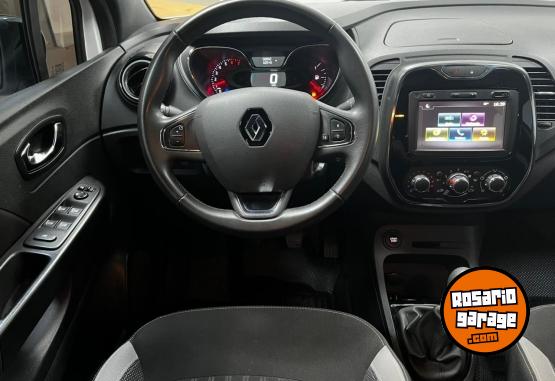 Autos - Renault CAPTUR ZEN 2,0 5P MT 2021 Nafta 57999Km - En Venta