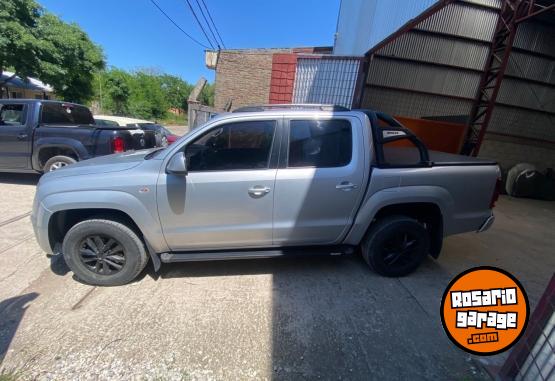 Camionetas - Volkswagen Amarok Trendline 2021 Diesel 86200Km - En Venta