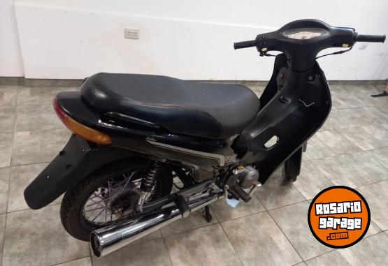 Motos - Keller 110 2024 Nafta 5390Km - En Venta