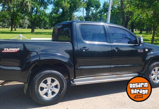 Camionetas - Toyota Hilux 2011 Diesel 327000Km - En Venta