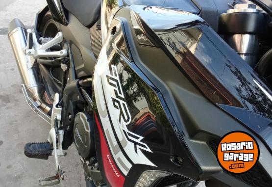 Motos - Benelli Trk 251 2021 Nafta 2100Km - En Venta