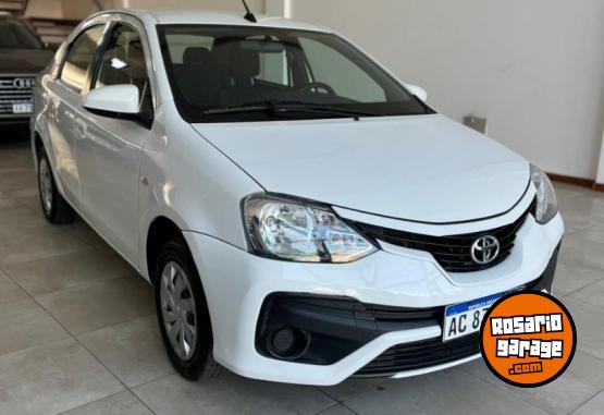 Autos - Toyota Etios 1.5 XS 4P 6MT 2018 Nafta 130000Km - En Venta