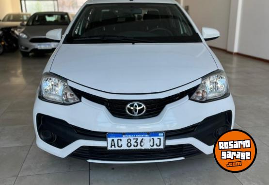 Autos - Toyota Etios 1.5 XS 4P 6MT 2018 Nafta 130000Km - En Venta