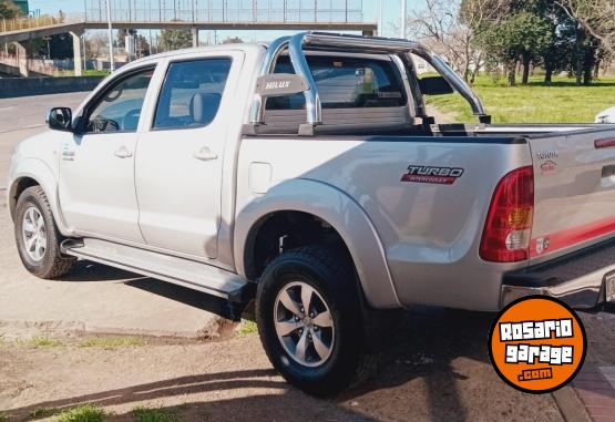 Camionetas - Toyota Hilux 3.0 SRV Pack 4x2 2010 Diesel 190000Km - En Venta