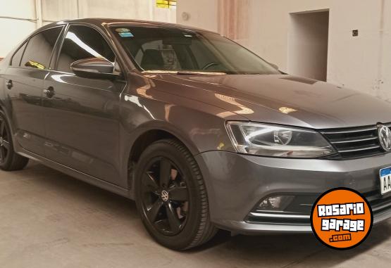 Autos - Volkswagen Vento Advance Plus 2016 GNC 110000Km - En Venta