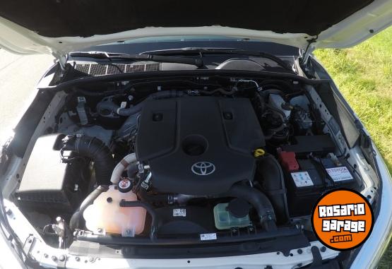 Camionetas - Toyota Hilux 2.8TDI SRX AUT 4x2 2020 Diesel 50000Km - En Venta
