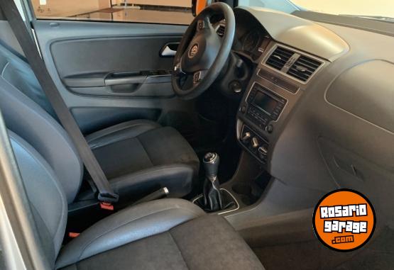 Autos - Volkswagen Suran msi 2015 Nafta 162000Km - En Venta