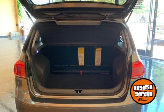 Autos - Volkswagen Suran msi 2015 Nafta 162000Km - En Venta