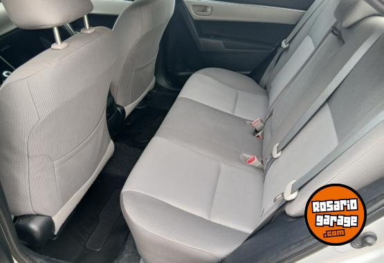 Autos - Toyota XEI 2014 Nafta 150000Km - En Venta