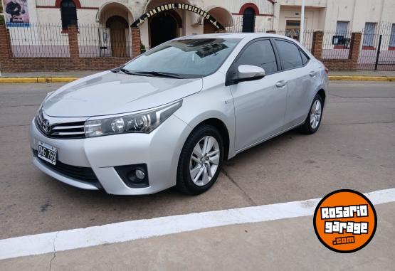 Autos - Toyota XEI 2014 Nafta 150000Km - En Venta