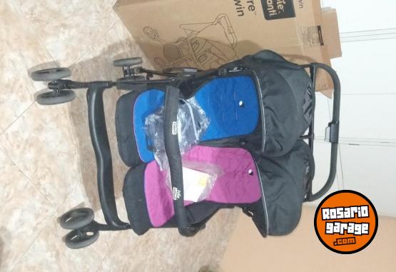 Artículos para bebé - Cochecito mellizos - En Venta