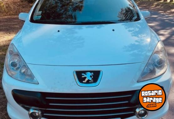 Autos - Peugeot XS PREMIUM 2011 Nafta 217000Km - En Venta