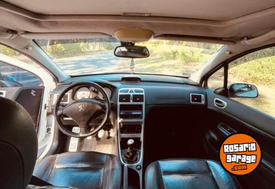 Autos - Peugeot XS PREMIUM 2011 Nafta 217000Km - En Venta