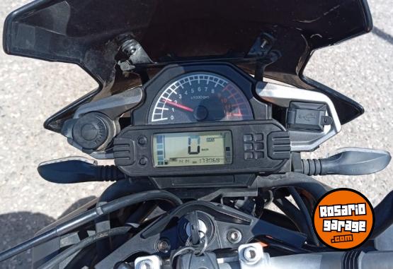 Motos - Corven Touring 2017 Nafta 18000Km - En Venta