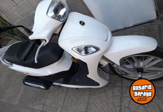 Motos - SYM SYMPHONY 125 S 2024 Nafta 2700Km - En Venta