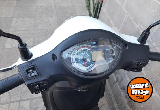 Motos - SYM SYMPHONY 125 S 2024 Nafta 2700Km - En Venta