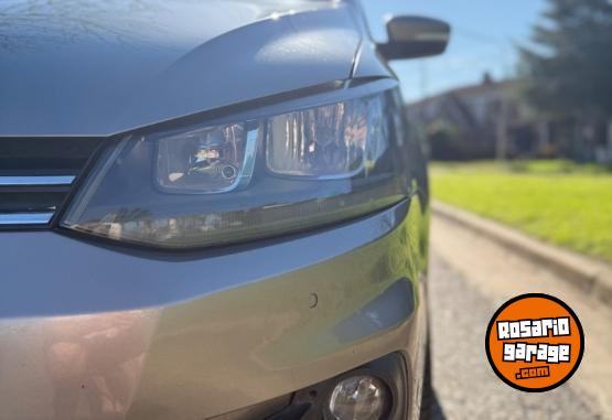 Autos - Volkswagen Suran 2017 Nafta 160000Km - En Venta