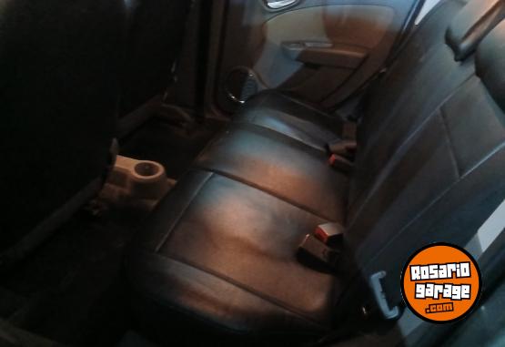 Autos - Fiat Gran siena 2016 GNC 170000Km - En Venta