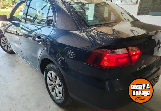 Autos - Volkswagen Gol Voyage 2015 Nafta 100000Km - En Venta