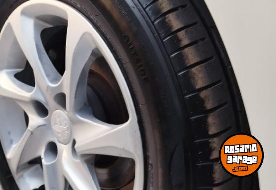 Autos - Peugeot 208 2016 Nafta 147560Km - En Venta