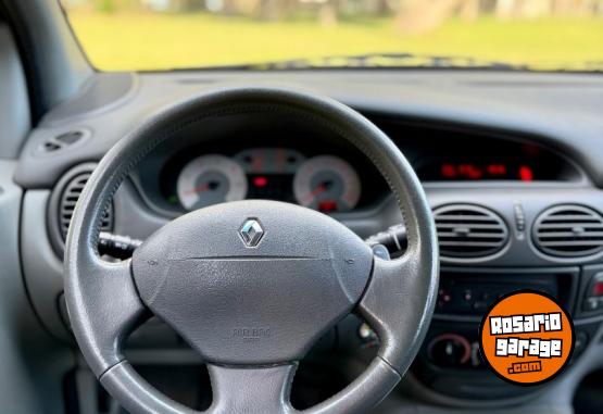 Autos - Renault Megane Scenic 2008 Nafta 204000Km - En Venta