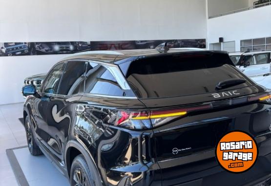 Camionetas - Baic X55 Plus negra 2025 Nafta 0Km - En Venta