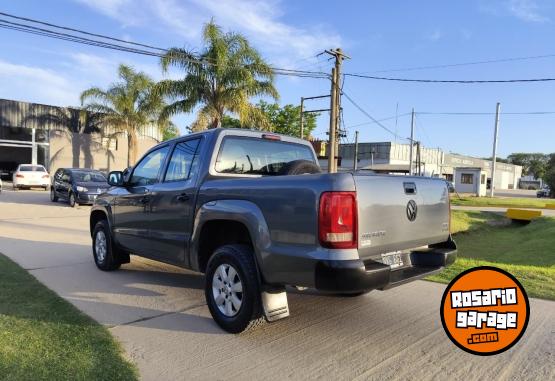 Camionetas - Volkswagen Amarok DC Starline 140CV 2014 Diesel 305600Km - En Venta