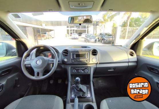Camionetas - Volkswagen Amarok DC Starline 140CV 2014 Diesel 305600Km - En Venta