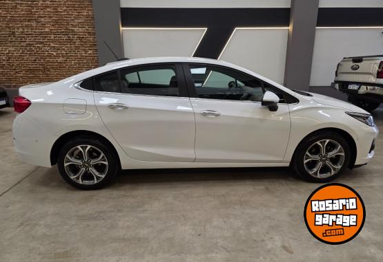 Autos - Chevrolet CRUZE PREMIER AT 1.4L 4P 2022 Nafta 60000Km - En Venta