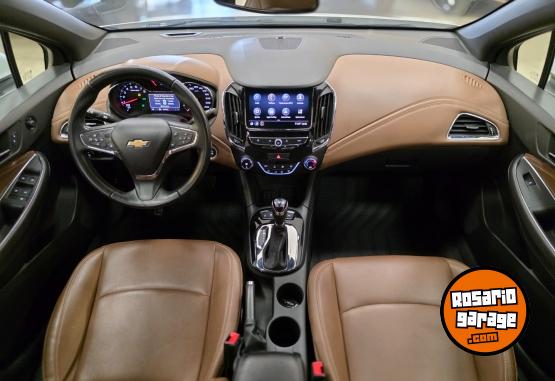 Autos - Chevrolet CRUZE PREMIER AT 1.4L 4P 2022 Nafta 60000Km - En Venta