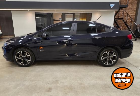 Autos - Chevrolet CRUZE MIDNIGHT 1.4L 4P AT 2022 Nafta 31000Km - En Venta