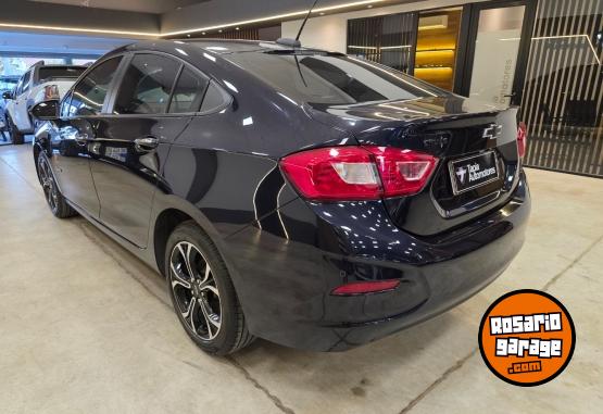 Autos - Chevrolet CRUZE MIDNIGHT 1.4L 4P AT 2022 Nafta 31000Km - En Venta