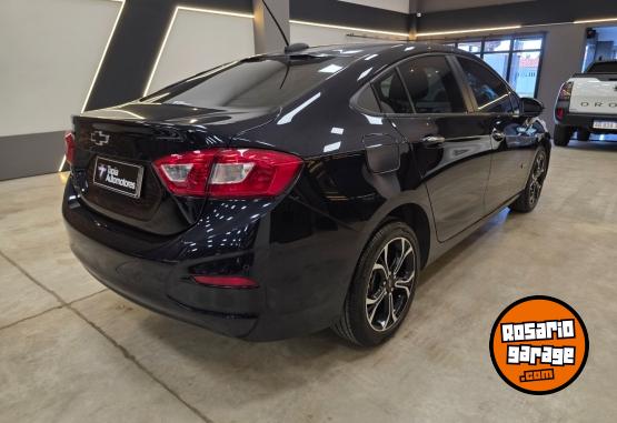 Autos - Chevrolet CRUZE MIDNIGHT 1.4L 4P AT 2022 Nafta 31000Km - En Venta