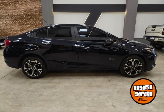 Autos - Chevrolet CRUZE MIDNIGHT 1.4L 4P AT 2022 Nafta 31000Km - En Venta