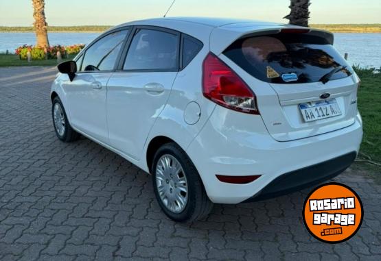 Autos - Ford fiesta 2016 Nafta 140000Km - En Venta