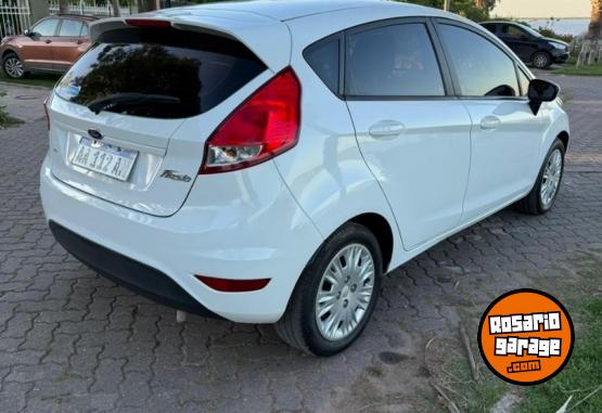 Autos - Ford fiesta 2016 Nafta 140000Km - En Venta