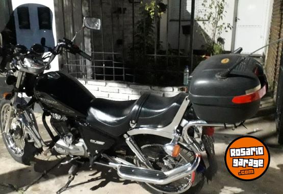 Motos - Guerrero Custom 150 2001 Nafta 40000Km - En Venta