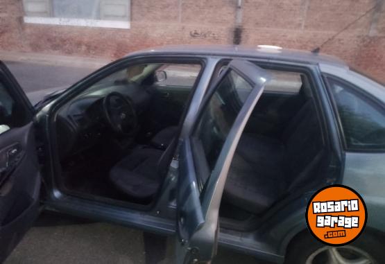 Autos - Seat Córdoba 2001 Diesel 224000Km - En Venta