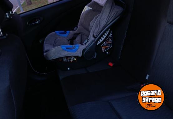 Autos - Toyota Etios 2018 Nafta 110000Km - En Venta