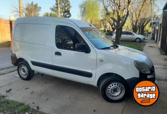 Utilitarios - Renault Kangoo 2014 GNC 265000Km - En Venta