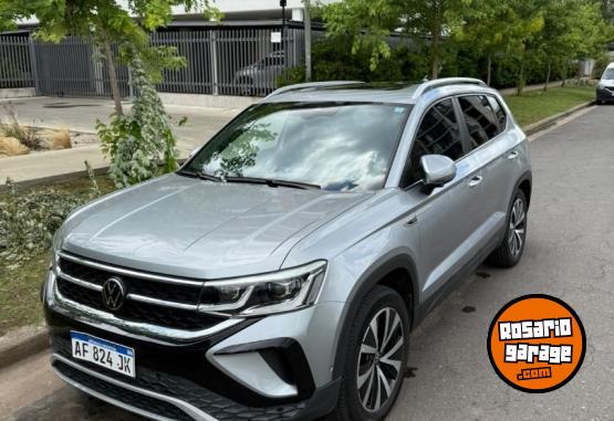 Autos - Volkswagen Taos Highline 2023 Nafta 28000Km - En Venta