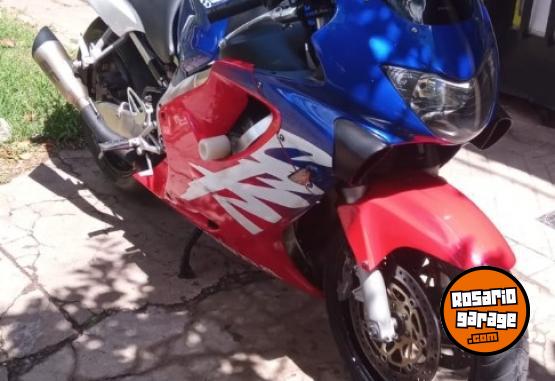 Motos - Honda Cbr 600 última light 2000 Nafta 65000Km - En Venta