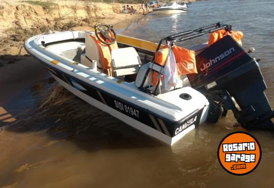 Embarcaciones - Vendo vote , casco y motor modelo 1995 - En Venta