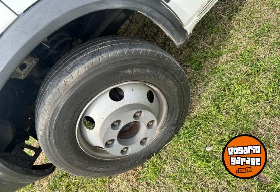 Camiones y Gr�as - Vendo cami�n Iveco - En Venta